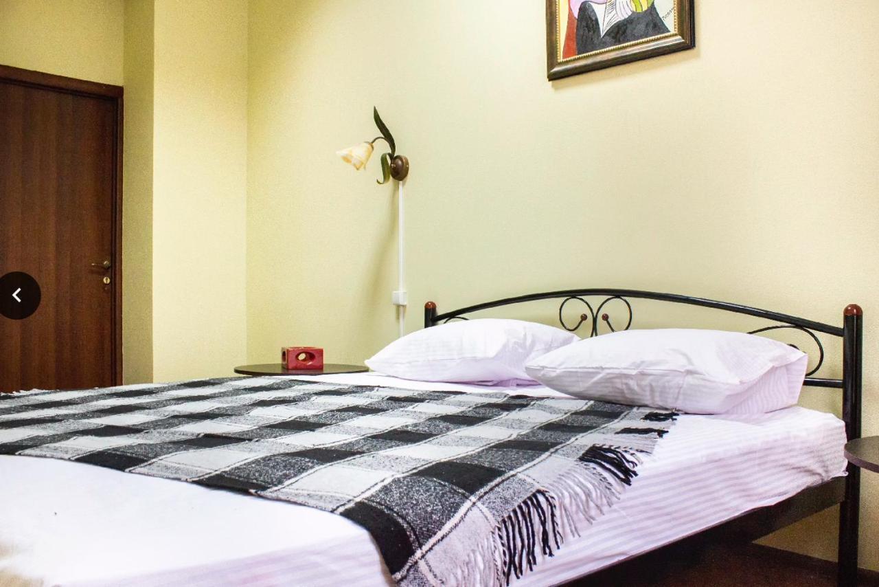 Hostel Koleso Odessa Extérieur photo
