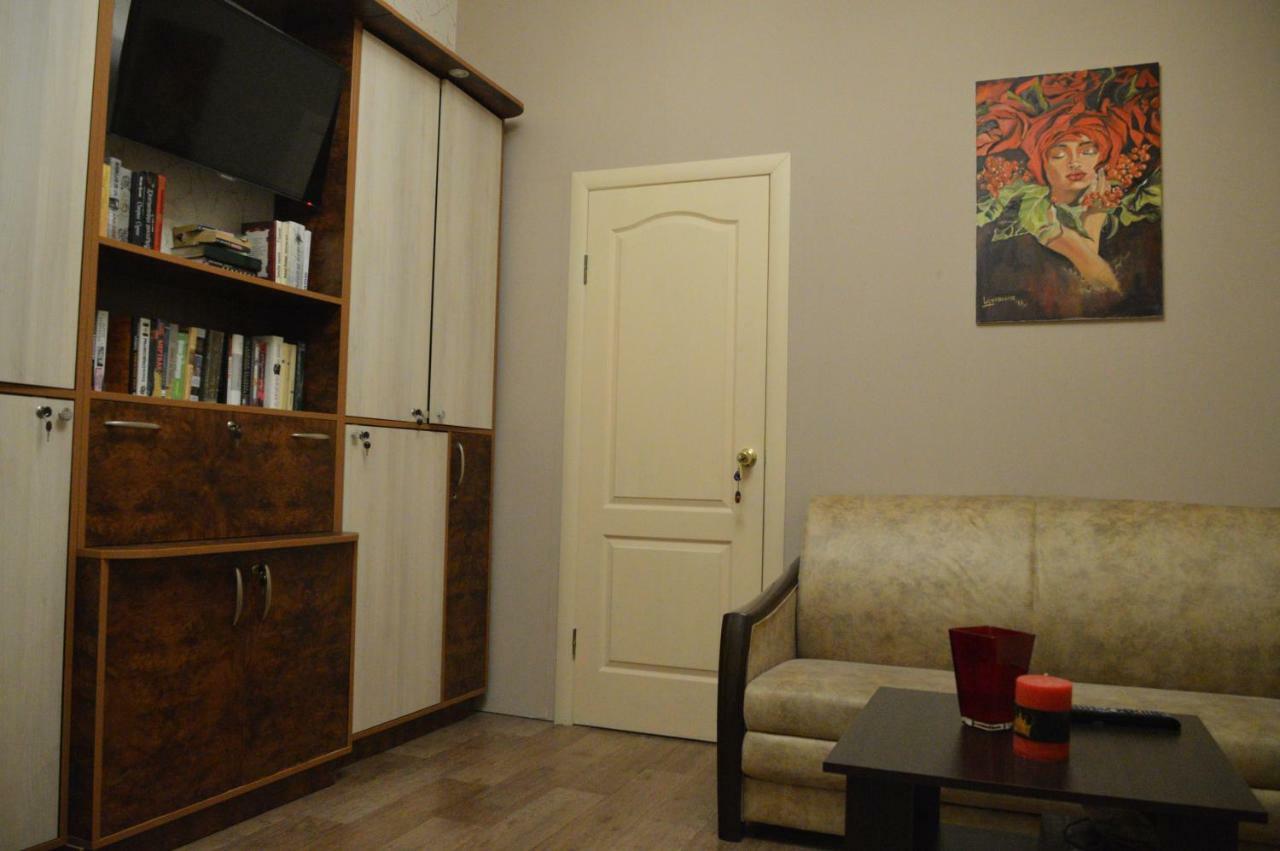Hostel Koleso Odessa Extérieur photo